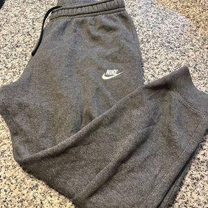 Grey Nike Joggers Men’s Large